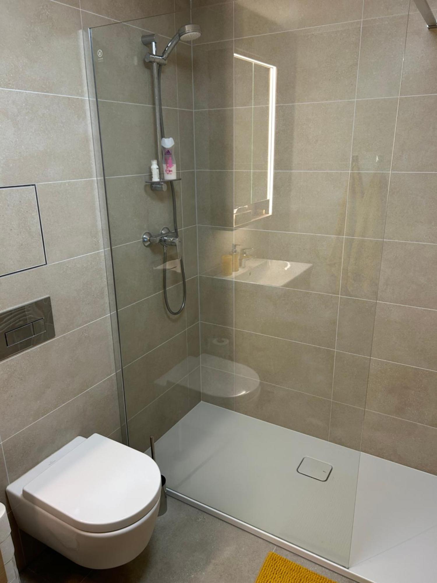 Prague Smichov Andel Apartment Buitenkant foto